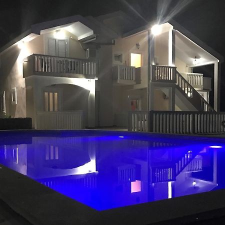 Apartments Vila Lazarevic Tivat Extérieur photo
